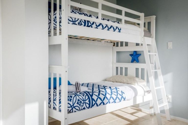 Photo of property in 11 The Lookout, Kerikeri, 0230