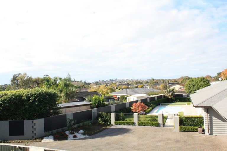 Photo of property in 17 Fratley Avenue, Farm Cove, Auckland, 2012