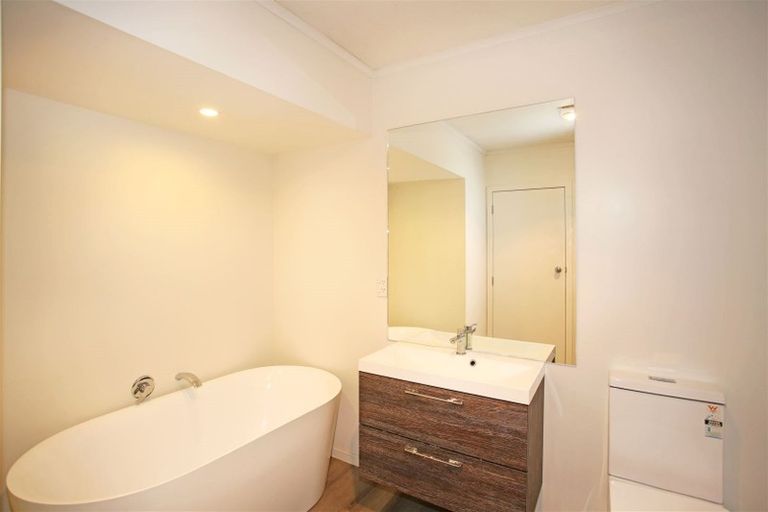 Photo of property in 6a Kayes Road, Pukekohe, 2120