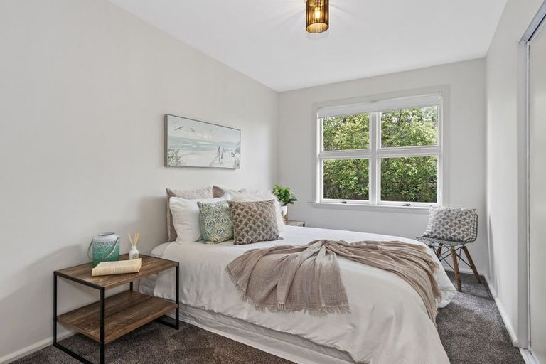 Photo of property in 11 Glenrowan Avenue, Avondale, Christchurch, 8061