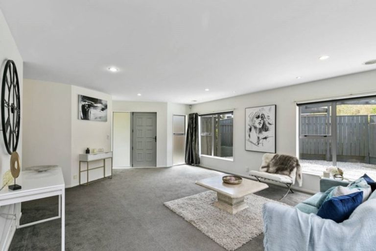 Photo of property in 11 Didsbury Grove, Churton Park, Wellington, 6037