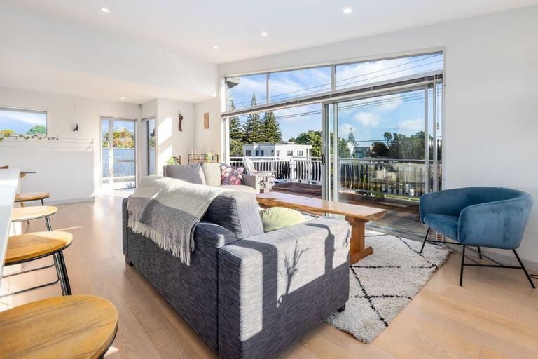 Photo of property in 20b Wharemauku Road, Raumati Beach, Paraparaumu, 5032