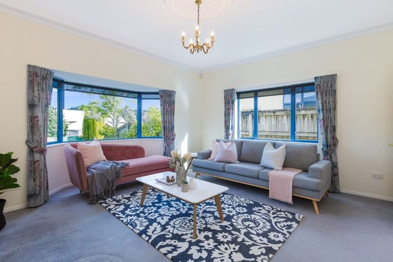 Photo of property in 3 Barque Crescent, Whitby, Porirua, 5024