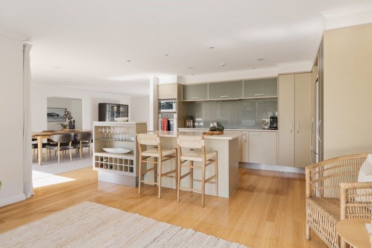 Photo of property in 25 Berwick Place, Mount Maunganui, 3116