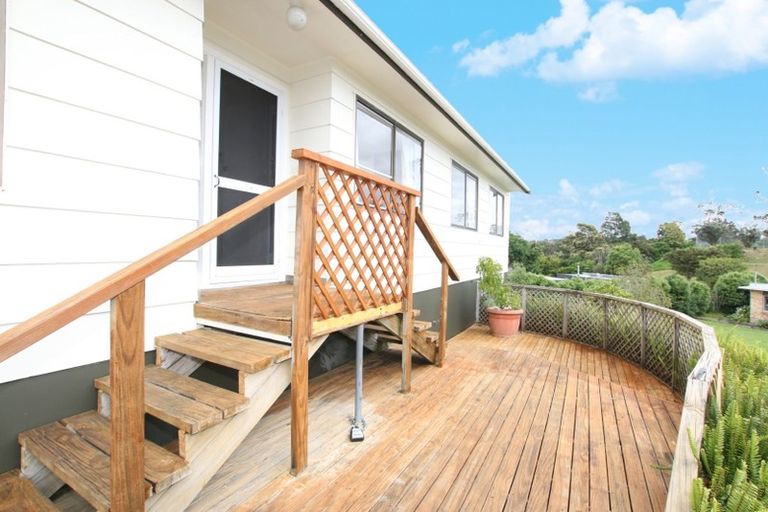 Photo of property in 45 Stott Avenue, Birkdale, Auckland, 0626