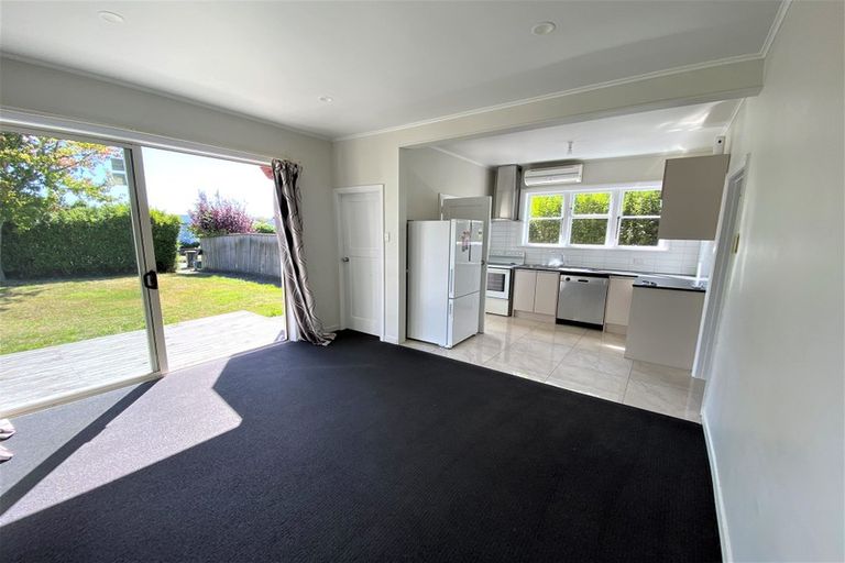 Photo of property in 5 Tonga Place, Riccarton, Christchurch, 8041