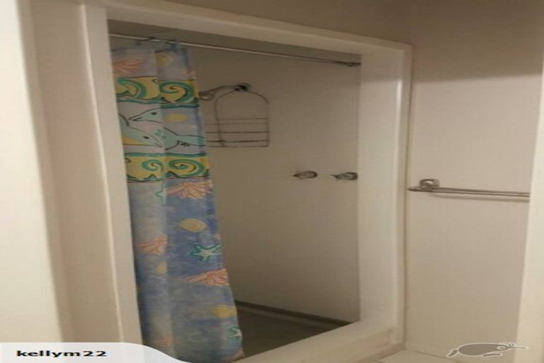 Photo of property in 49 Chatsworth Crescent, Pakuranga Heights, Auckland, 2010