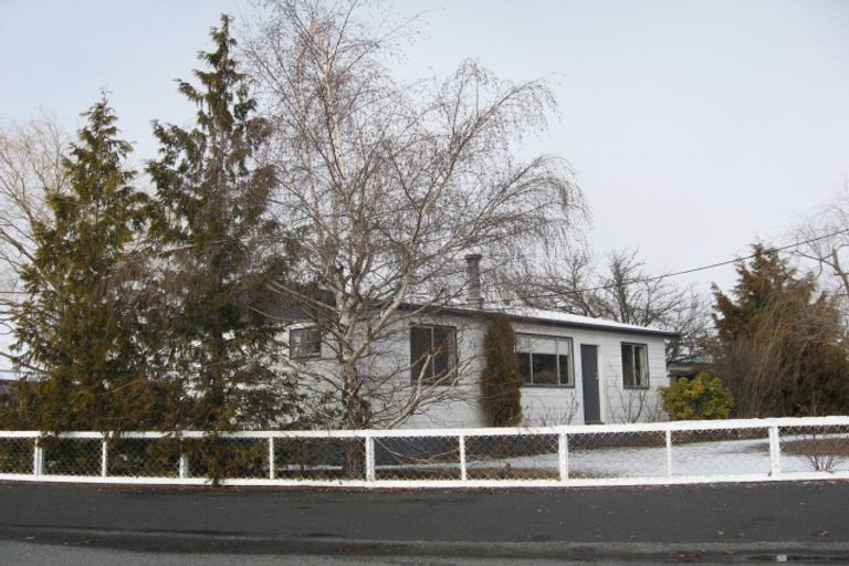 Photo of property in 86 Mackenzie Drive, Twizel, 7901