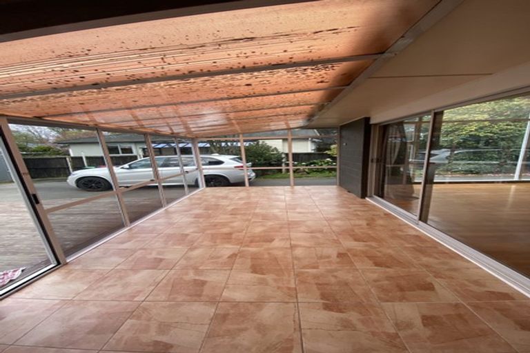 Photo of property in 37 Sparks Road, Hoon Hay, Christchurch, 8025