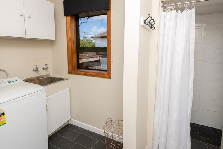 Photo of property in 94 Thomson Street, Tinwald, Ashburton, 7700