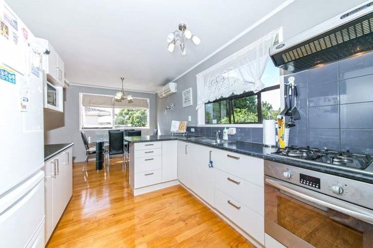 Photo of property in 85 Universal Drive, Henderson, Auckland, 0610