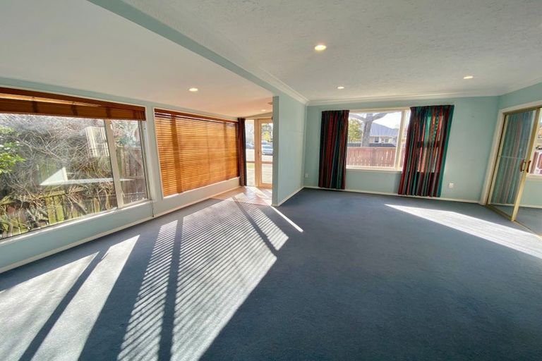 Photo of property in 1/15 Ashfield Place, Ilam, Christchurch, 8041