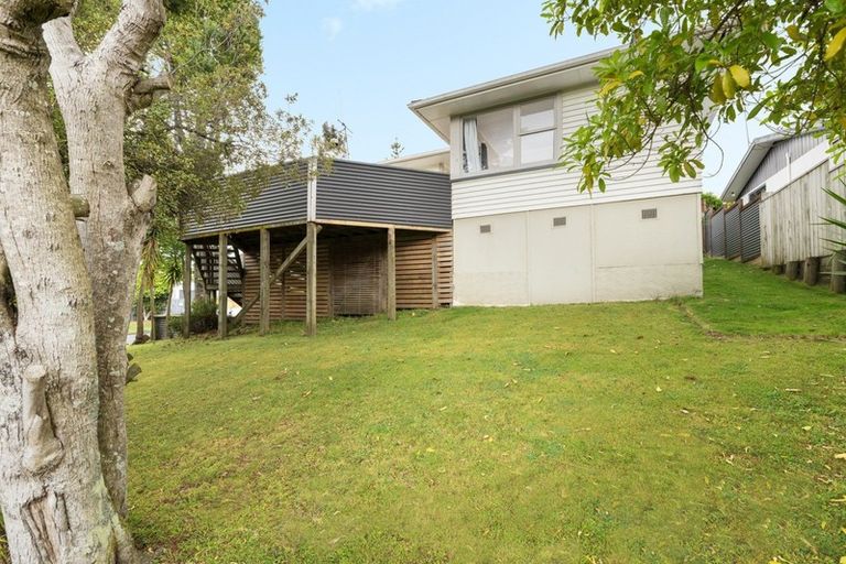 Photo of property in 64 Western Road, Bellevue, Tauranga, 3110