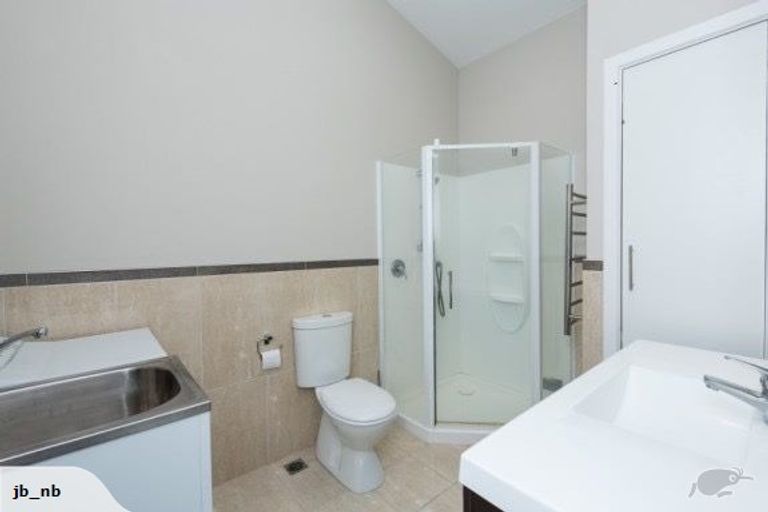 Photo of property in 8/21 Duchess Place, Maupuia, Wellington, 6022