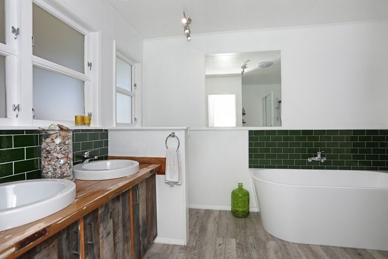 Photo of property in 13 Nelson Street, Feilding, 4702