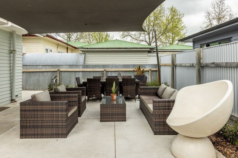 Photo of property in 103 Murdoch Road East, Akina, Hastings, 4122