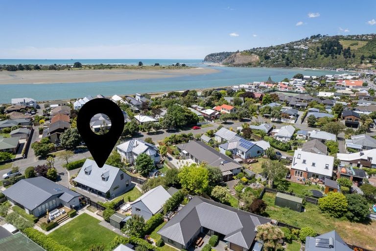 Photo of property in 21 Celia Street, Redcliffs, Christchurch, 8081
