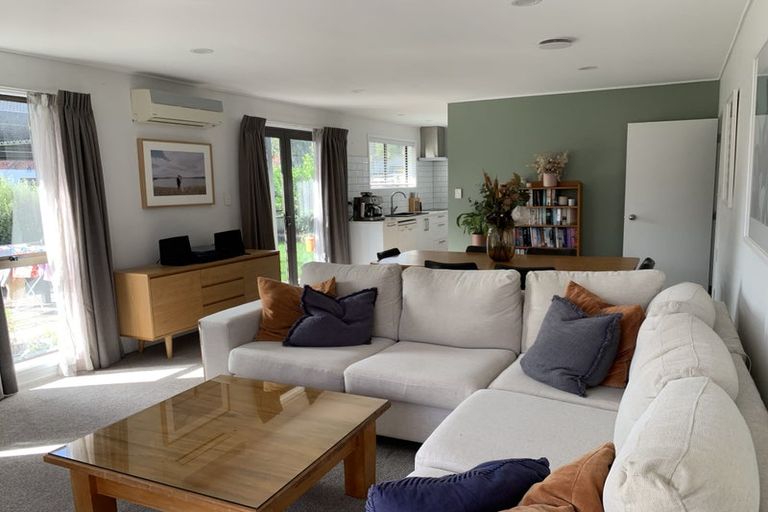 Photo of property in 1/23 Rapallo Place, Farm Cove, Auckland, 2012