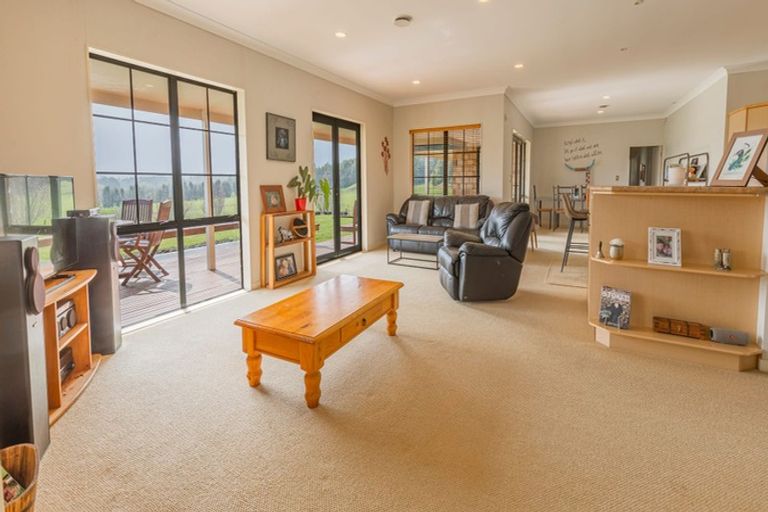 Photo of property in 154 Kaharoa Road, Hamurana, Rotorua, 3096