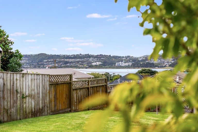 Photo of property in 69 Piko Street, Titahi Bay, Porirua, 5022