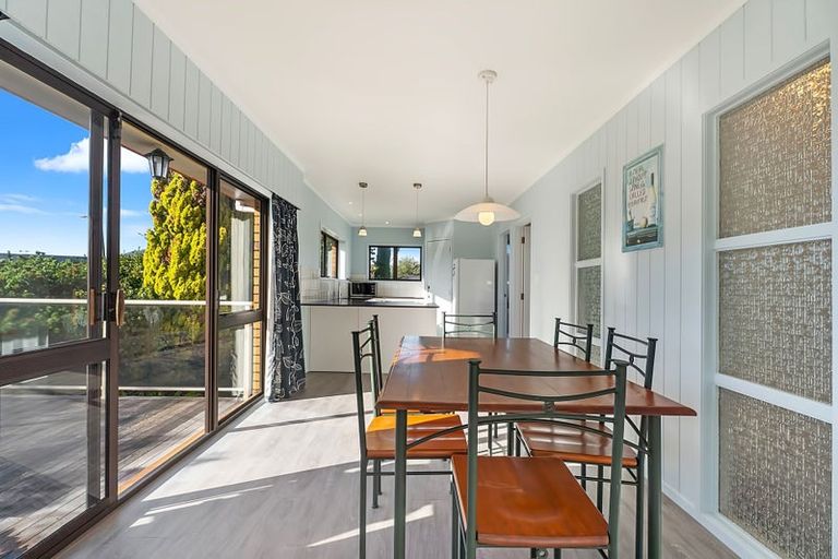Photo of property in 17 Kauri Place, Tairua, 3508