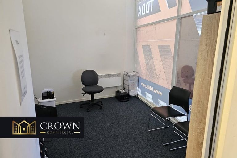 Photo of property in 103b Thorndon Quay, Pipitea, Wellington, 6011