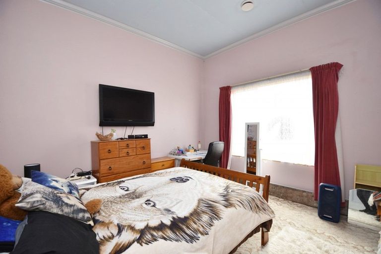 Photo of property in 30 Dyson Street, Strathern, Invercargill, 9812