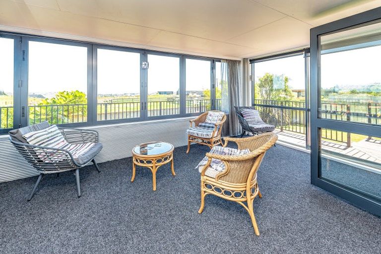 Photo of property in 12 Windsor Terrace, Durie Hill, Whanganui, 4500