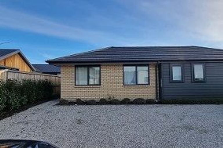 Photo of property in 12 Silver Street, Lower Shotover, Queenstown, 9304