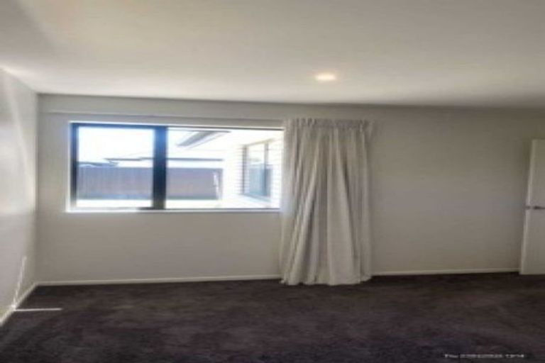 Photo of property in 10 Travertine Street, Cromwell, 9310