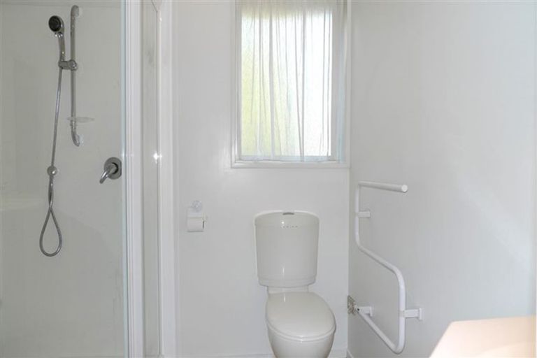 Photo of property in 142b Brookside Terrace, Bryndwr, Christchurch, 8053