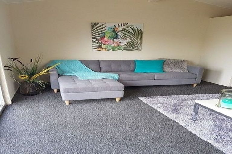 Photo of property in 27a Waingake Road, Manutuke, 4072