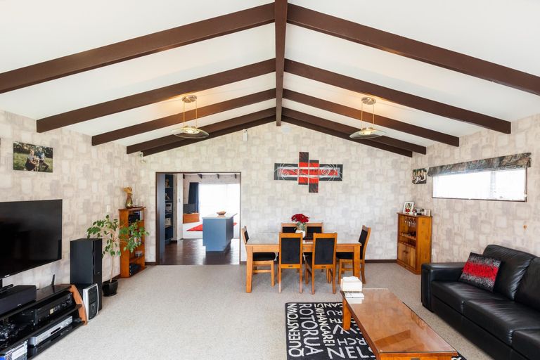 Photo of property in 64 Herbert Avenue, Cloverlea, Palmerston North, 4412