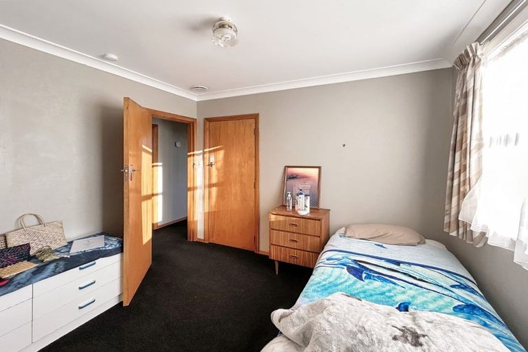 Photo of property in 24 Elizabeth Street, Levin, 5510