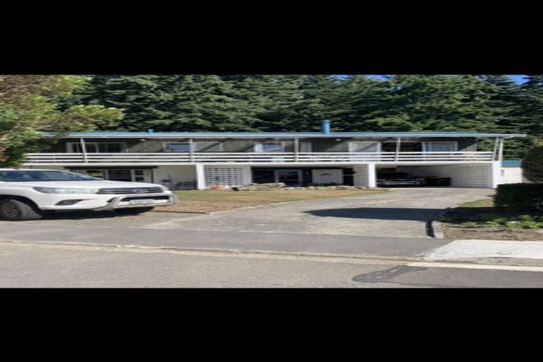 Photo of property in 20 Homer Street, Te Anau, 9600