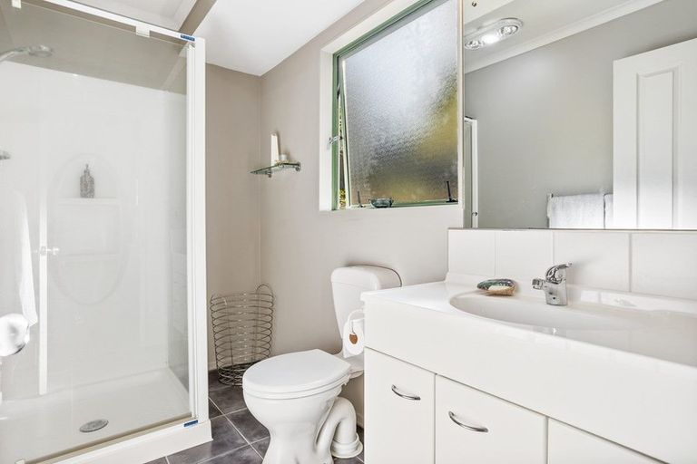 Photo of property in 8 Inlet Views, Stillwater, Silverdale, 0993