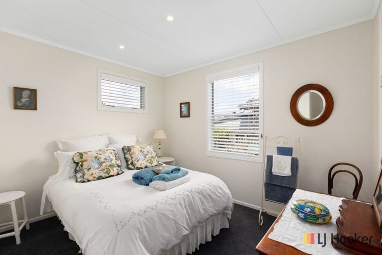 Photo of property in 1 Queen Street, Waihi Beach, 3611