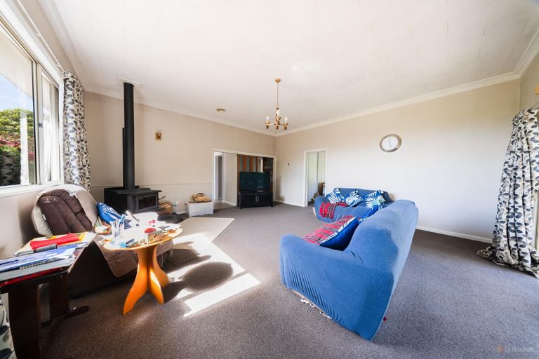 Photo of property in 1 James Street, Waimate, 7980
