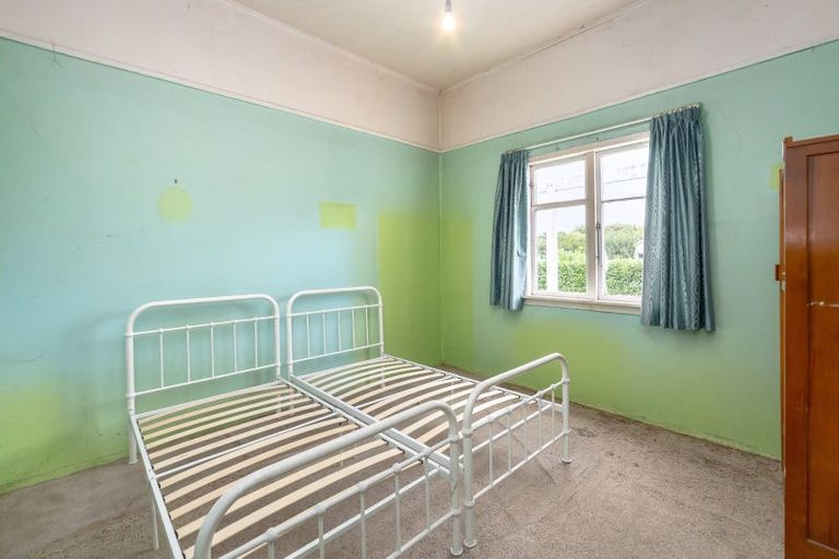 Photo of property in 11 Hayward Street, Featherston, 5710