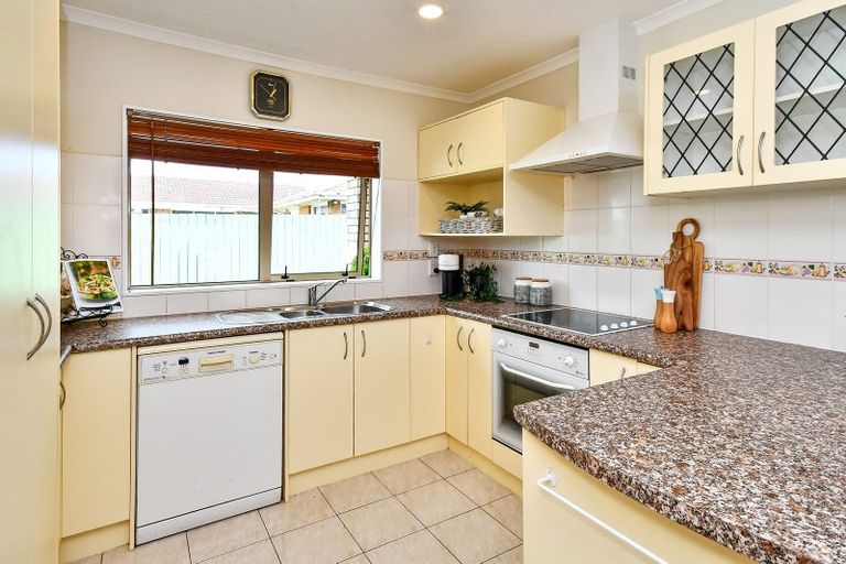 Photo of property in 220a Shirley Road, Papatoetoe, Auckland, 2025