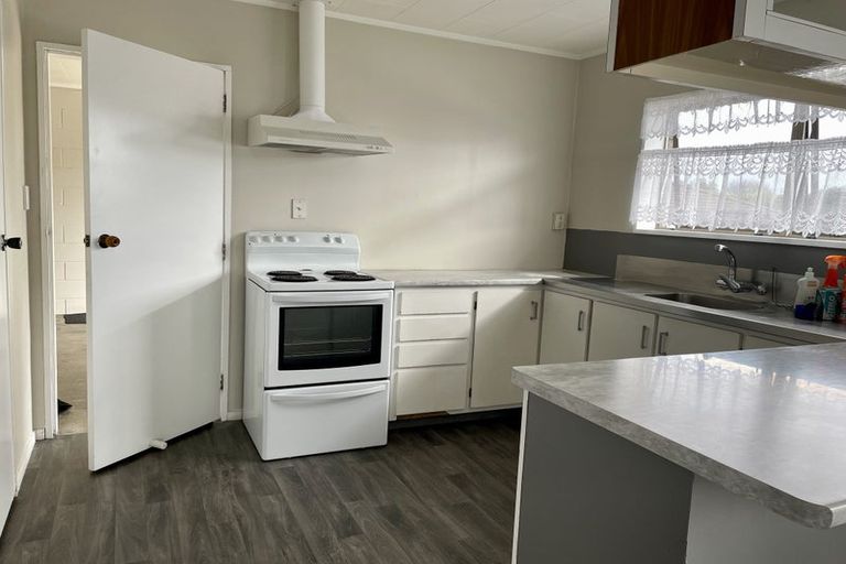 Photo of property in 27 Wingrove Road, Owhata, Rotorua, 3010