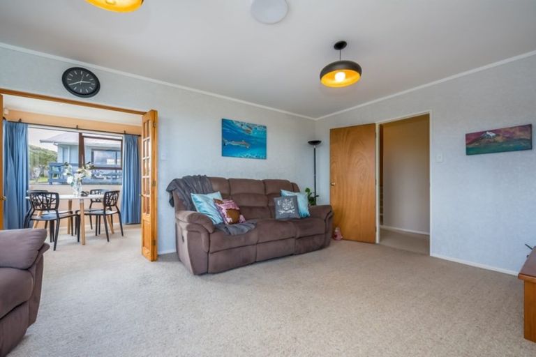 Photo of property in 20 Kaitangata Crescent, Kelson, Lower Hutt, 5010