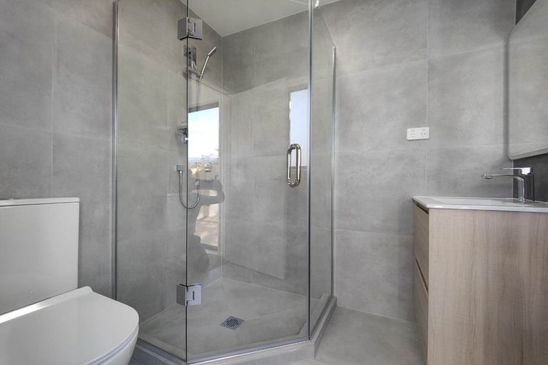 Photo of property in 185c Bucklands Beach Road, Bucklands Beach, Auckland, 2012