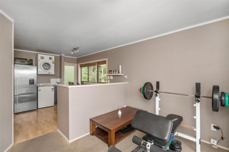 Photo of property in 1/11 Eugenia Rise, Totara Heights, Auckland, 2105
