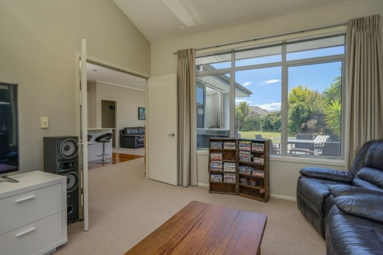 Photo of property in 39 Covent Drive, Stoke, Nelson, 7011