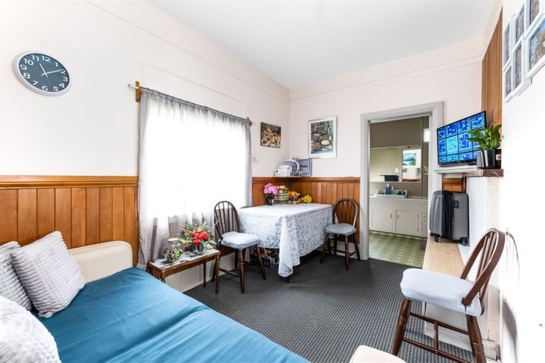 Photo of property in 12 Owens Terrace, Upper Riccarton, Christchurch, 8041