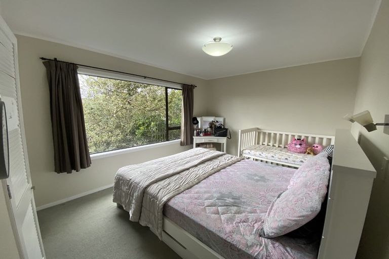 Photo of property in 65a Black Rock Road, Newlands, Wellington, 6037