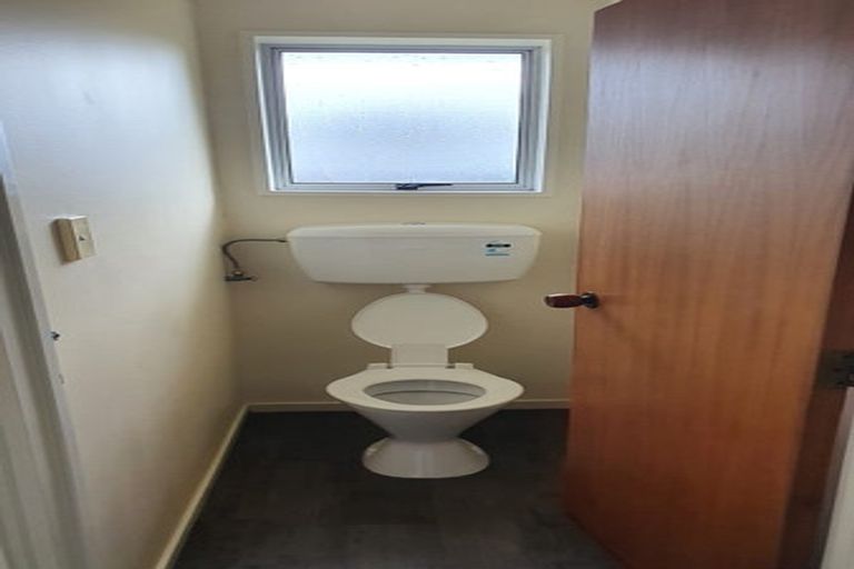 Photo of property in 2/36 Chipping Lane, Redwood, Christchurch, 8051