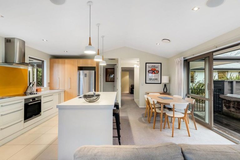 Photo of property in 6 Evening Star Road, Arthurs Point, Queenstown, 9371