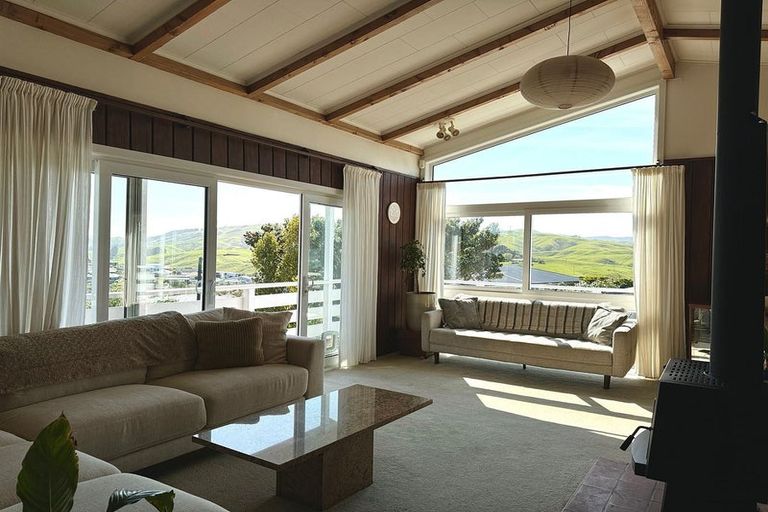 Photo of property in 24 Pope Street, Camborne, Porirua, 5026